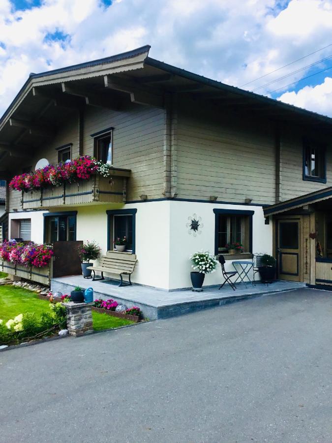 Apartamento Haus Asslaber Hochfilzen Exterior foto